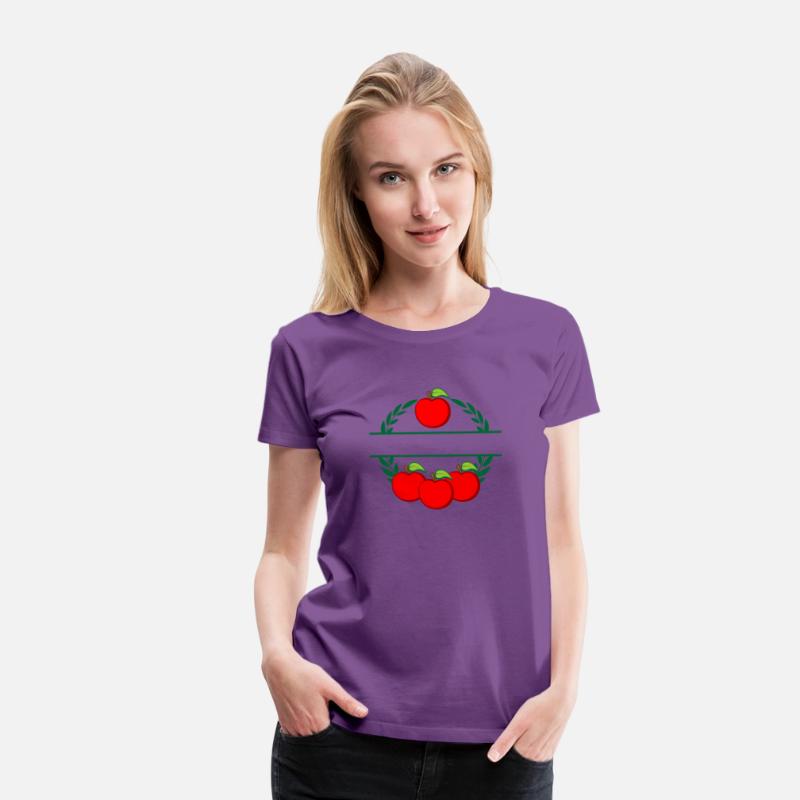 Apples in laurel wreath text logo red apple